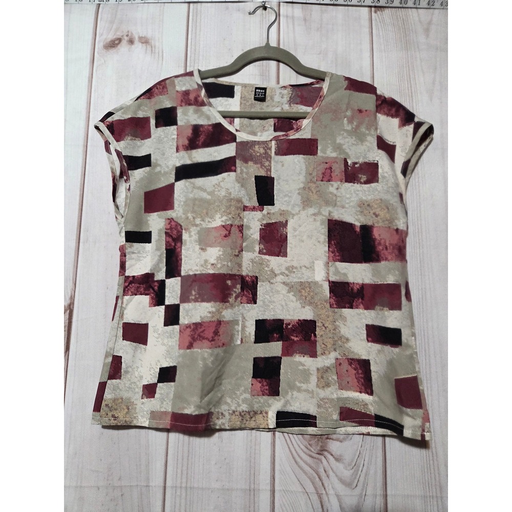 Skue Geometric Print Short Sleeve Top‎ Women's Size 6 Art To Wear